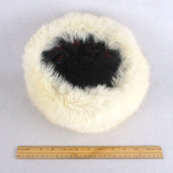 Vintage Cream Fur Hat - Picture 4 of 6